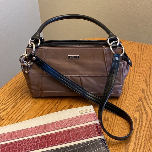 Miche handbag with 4 shells! - Picture 3 of 9